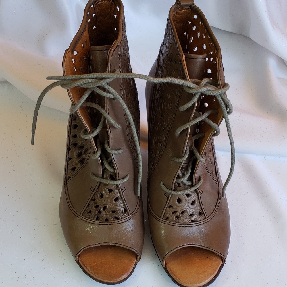 Naya Taupe Ankle Booties